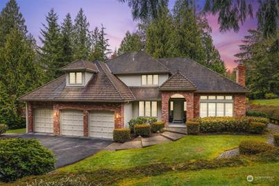 13001 204 Place SE, Issaquah, WA 98027 - Photo 1