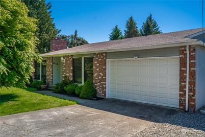 2419 S 219th Street, Des Moines, WA 98198 - Photo 1