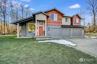 13111 Admiralty Way, Everett, WA 98204 - Photo 1