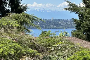 4450 84th Ave SE, Mercer Island, WA 98040 - Photo 1