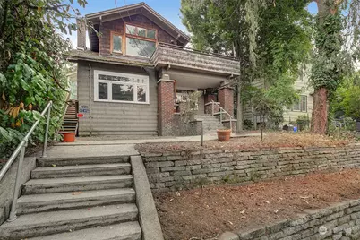 3211 Franklin Avenue E, Seattle, WA 98102 - Photo 1