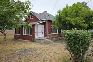 307 E Roanoke St, Centralia, WA 98531 - Photo 1