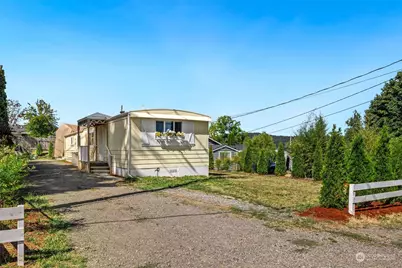 1740 NE Pacific Avenue, Keyport, WA 98345 - Photo 1