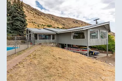 4590 Nahahum Canyon Road, Cashmere, WA 98815 - Photo 1