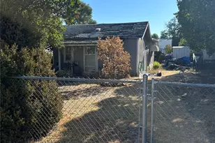 1417 4th Ave, Walla Walla, WA 99362 - Photo 1