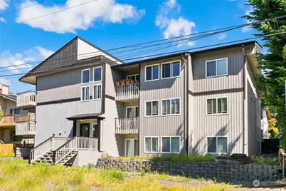 1146 N 91st Street, Seattle, WA 98103 - Photo 1