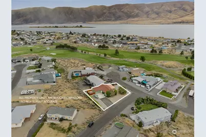 213 Pear Place SW, Mattawa, WA 99349 - Photo 1