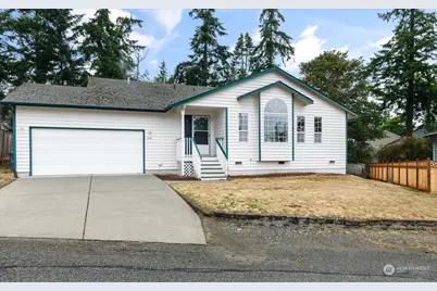 835 SW Fairhaven Drive, Oak Harbor, WA 98277 - Photo 1