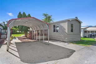 455 9th St NE, East Wenatchee, WA 98802 - Photo 1