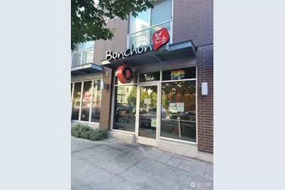 554 Broadway, Seattle, WA 98122 - Photo 1