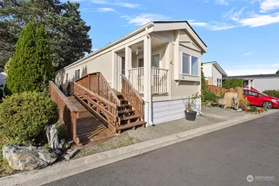 225 NE Ernst Street #61, Oak Harbor, WA 98277 - Photo 1