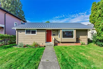 2206 Rainier Avenue, Everett, WA 98201 - Photo 1