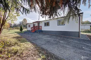 8008 NE 179th St, Battle Ground, WA 98604 - Photo 1