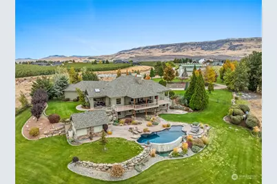 1114 S Wells, East Wenatchee, WA 98802 - Photo 1