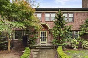 2003 Boylston Ave E, Seattle, WA 98102 - Photo 1