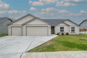 805 S Hamilton Rd, Moses Lake, WA 98837 - Photo 1