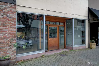 413 S 1st Street, Mount Vernon, WA 98273 - Photo 1