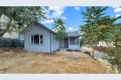 38 Viewdale Street, Wenatchee, WA 98801 - Photo 1