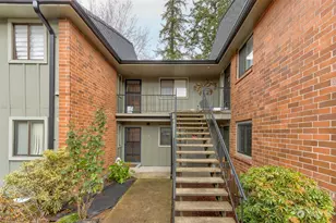 8900 NE 36th St, Vancouver, WA 98662 - Photo 1