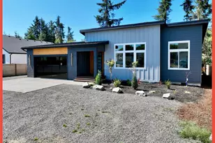 109 Sunrise Ave SE, Ocean Shores, WA 98569 - Photo 1