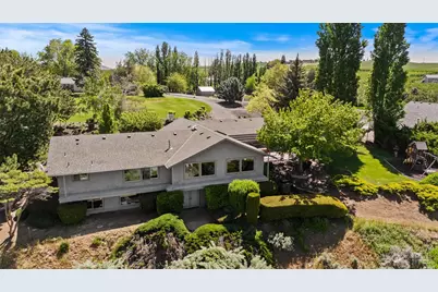 40 S Brown Lane, Selah, WA 98942 - Photo 1