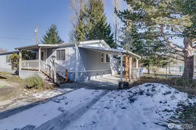 415 Lakeview Road #K10, Lynnwood, WA 98087 - Photo 1