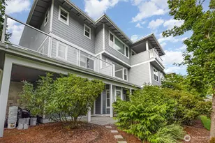 22635 SE 44th Pl, Issaquah, WA 98029 - Photo 1