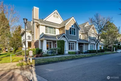 1424 Huckleberry Circle #1424, Issaquah, WA 98029 - Photo 1