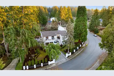 18509 NE 27th Street, Redmond, WA 98052 - Photo 1