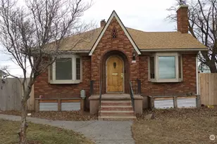 305 E 3rd Ave, Ritzville, WA 99169 - Photo 1