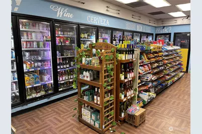 1018 Central Avenue N #101, Kent, WA 98032 - Photo 1