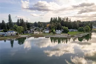 4412 Dyes Inlet Rd NW, Bremerton, WA 98312 - Photo 1