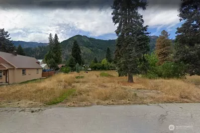 203 Orchard St, Leavenworth, WA 98826 - Photo 1
