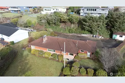 411 Gale Street, Hoquiam, WA 98550 - Photo 1