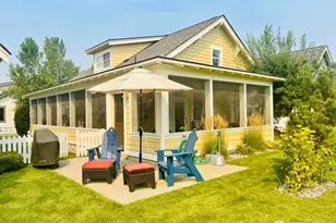 106 Flip Flop Ln, Oroville, WA 98844 - Photo 1