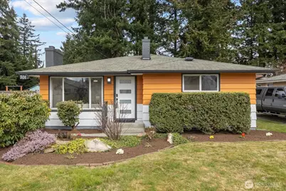 701 Pecks Drive, Everett, WA 98203 - Photo 1