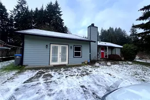 1000 Hillandale Dr E, Port Orchard, WA 98366 - Photo 1