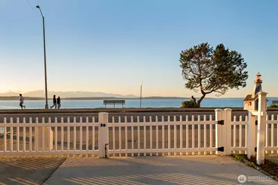 1587 Alki Avenue SW, Seattle, WA 98116 - Photo 1