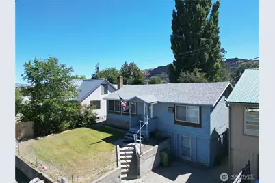 114 Coulee Boulevard, Electric City, WA 99123 - Photo 1