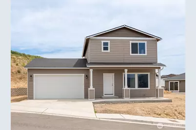 859 N Lyle Avenue, East Wenatchee, WA 98802 - Photo 1