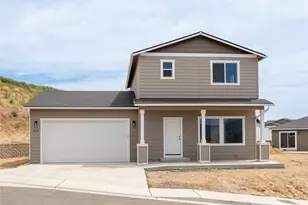 859 N Lyle Ave, East Wenatchee, WA 98802 - Photo 1