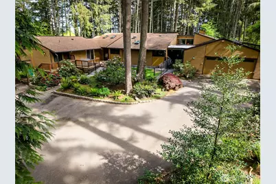 6912 53rd Street W, University Place, WA 98467 - Photo 1