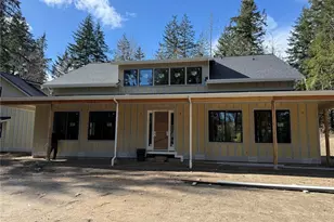 5643 SE Aloha Ln, Port Orchard, WA 98367 - Photo 1