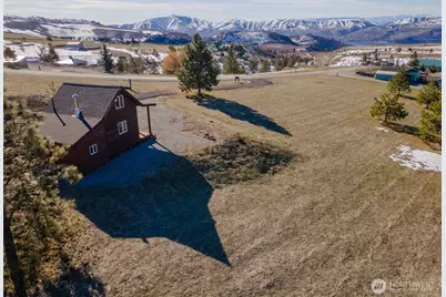 705 Upper Trails Road, Chelan, WA 98816 - Photo 1