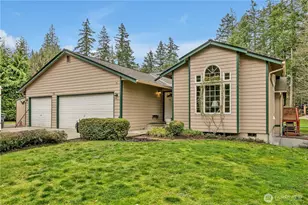 1304 208th Ave E, Lake Tapps, WA 98391 - Photo 1