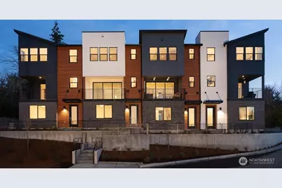 10815 (Hs 104) 120th Lane NE #E, Kirkland, WA 98033 - Photo 1