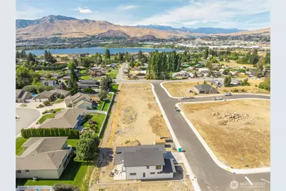 116 Chadwick (Lot 8) Street NW, East Wenatchee, WA 98802 - Photo 1