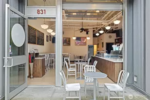 831 Hiawatha Pl S, Seattle, WA 98144 - Photo 1