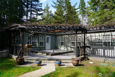 121 N Mallard Way W, Hoodsport, WA 98548 - Photo 1