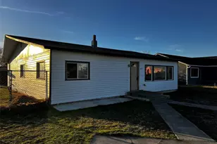 624 S Douglas Ave, Pasco, WA 99301 - Photo 1